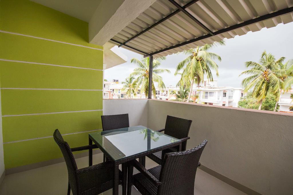 Monarch Palms Apartments, Candolim Goa Eksteriør bilde