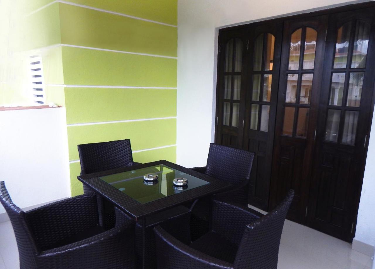 Monarch Palms Apartments, Candolim Goa Eksteriør bilde